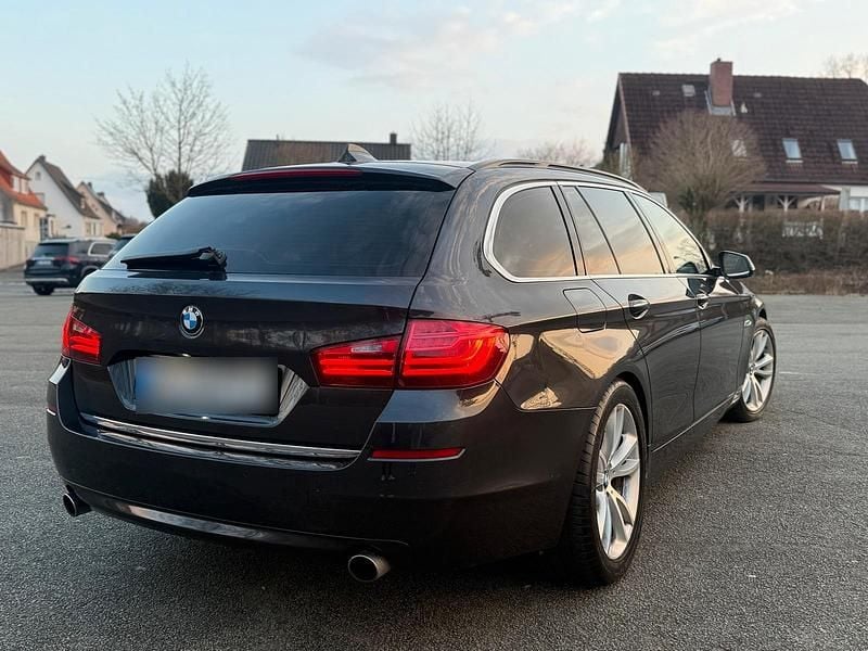 Gebraucht BMW 535 313 PS (230 kW) 2016 Grau Kombi