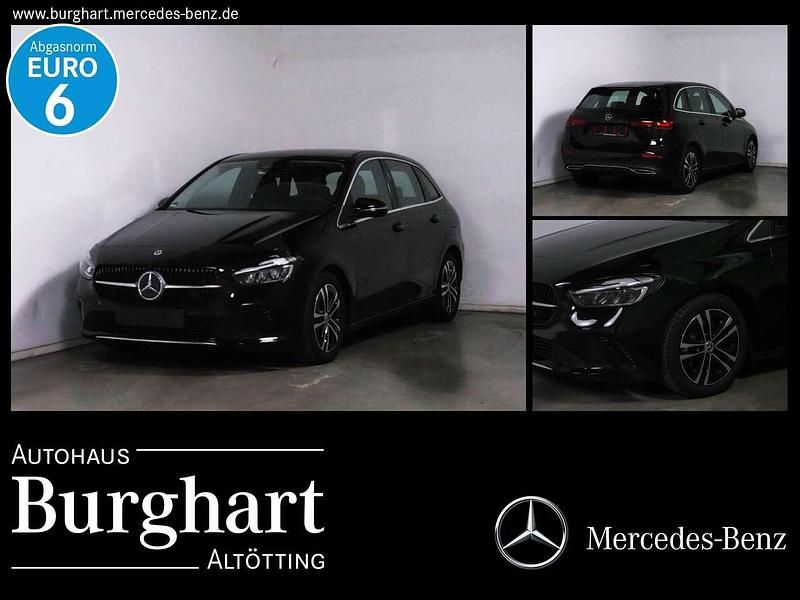 Lack kosmosschwarz Gebraucht 2024 Mercedes B180 Progressive Van / Kleinbus | 26.900 € (Superpreis) - Bild 1/4