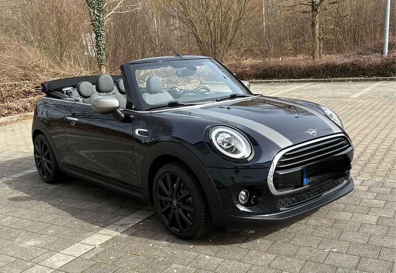 Gebraucht Mini Cooper Chili 136 PS (100 kW) 2020 Schwarz Kleinwagen