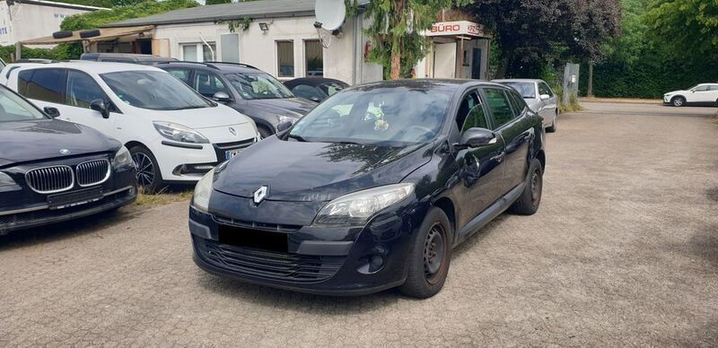 Schwarz Gebraucht 2009 Renault Mégane III Limousine | 1.300 € - Bild 1/4