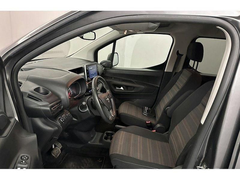 Gebraucht Opel Combo Life Innovation 131 PS (96 kW) 2020 Grau Van / Kleinbus