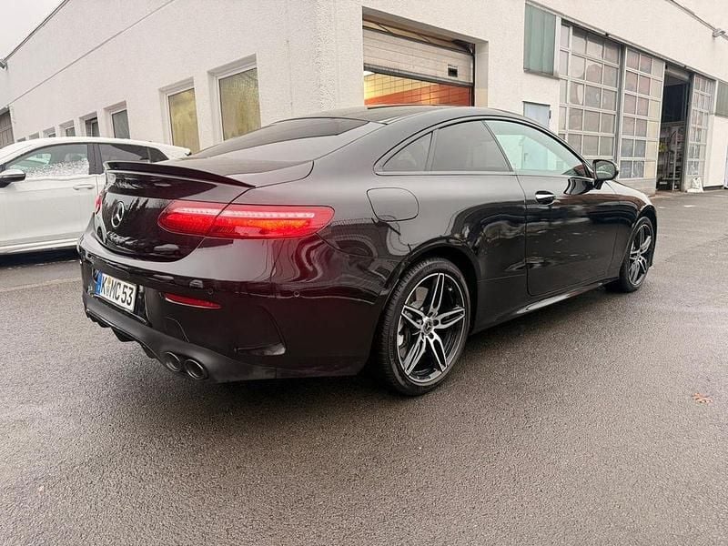 Gebraucht Mercedes E400 333 PS (244 kW) 2018 Schwarz Coupé
