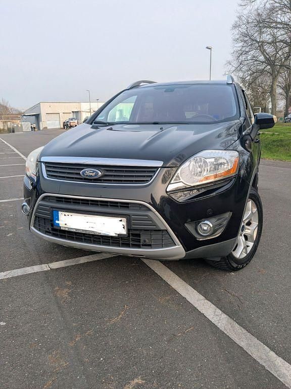 Gebraucht Ford Kuga Trend 140 PS (102 kW) 2011 Schwarz SUV