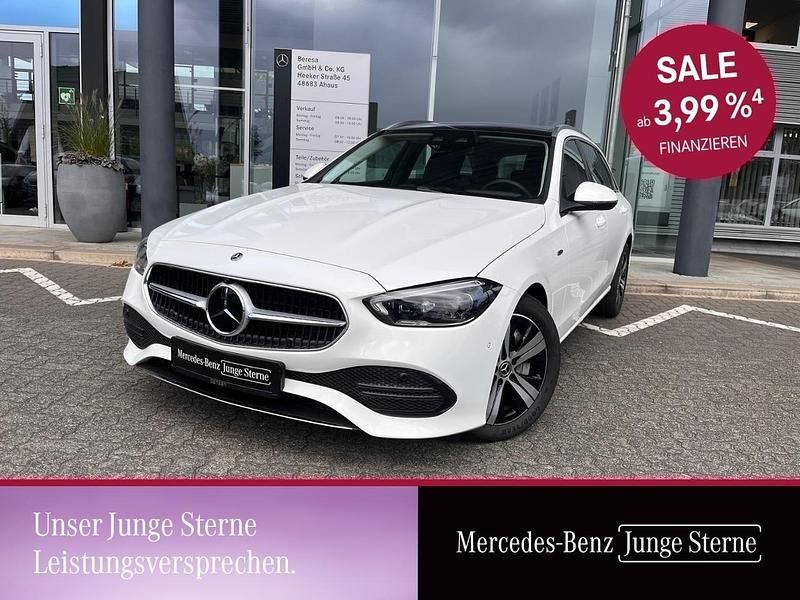 Weiß Gebraucht 2025 Mercedes C300e Avantgarde Kombi | 43.885 € (Superpreis) - Bild 1/3