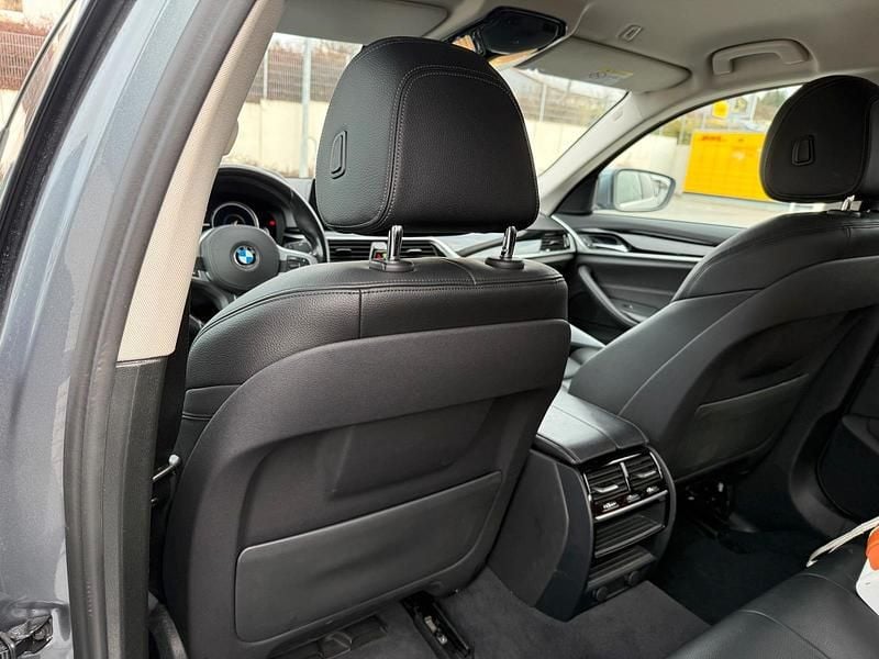 Usata BMW 530e 2018 Grigio Berlina
