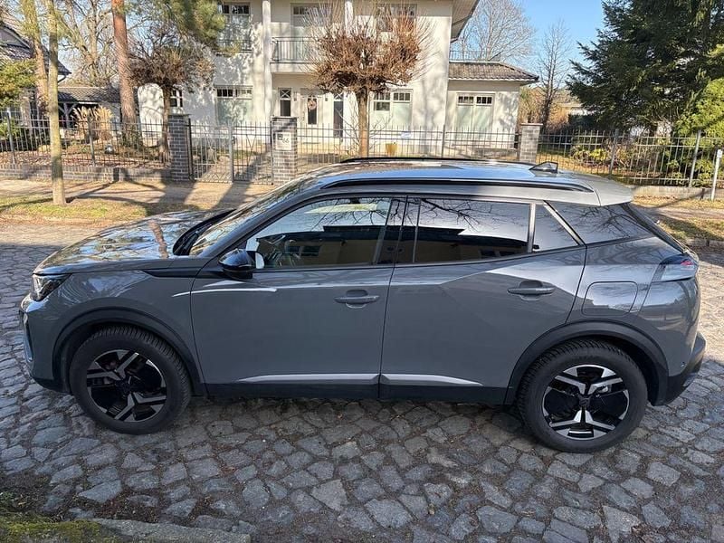 Gebraucht Peugeot 2008 131 PS (96 kW) 2024 Grau SUV
