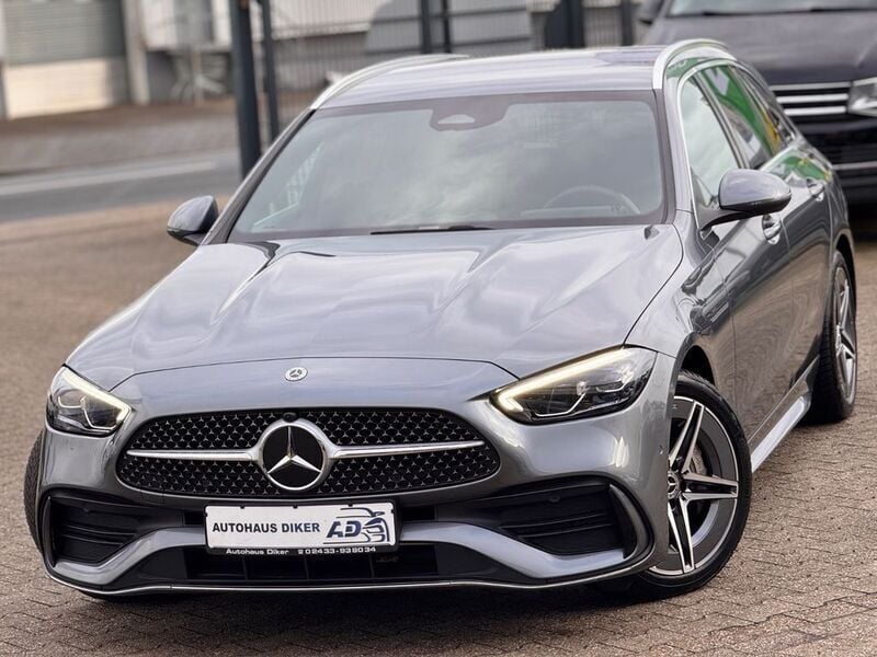 Selenitgrau Gebraucht 2023 Mercedes C200 AMG line Kombi | 36.800 € (Fairer Preis) - Bild 1/4