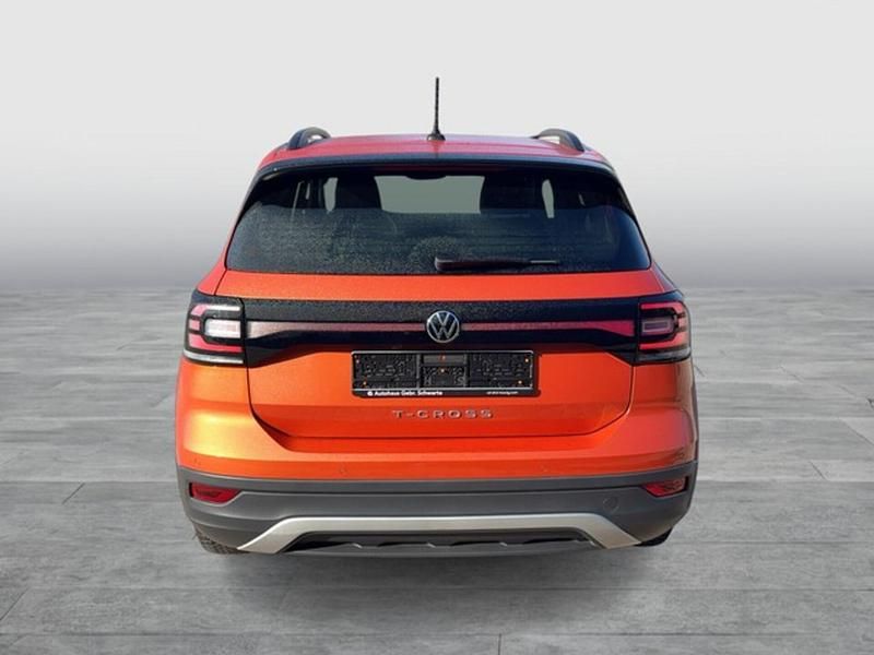 Gebraucht VW T-Cross Life 110 PS (80 kW) 2021 Orange SUV