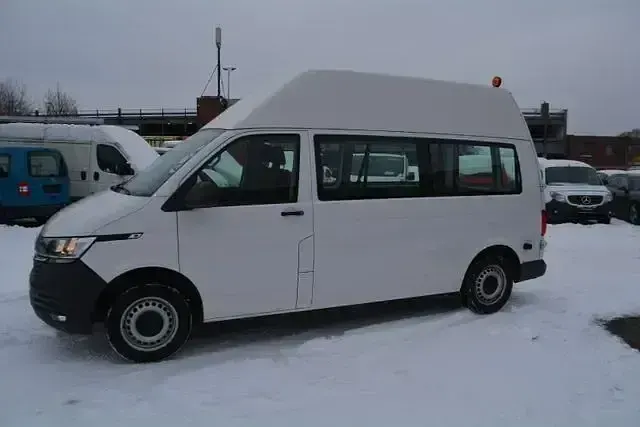 Używany VW Transporter 110 KM (80 kW) 2022 Biały Van
