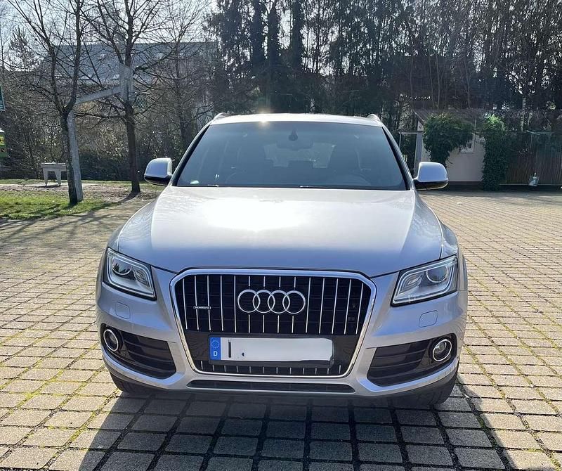 Gebraucht Audi Q5 190 PS (139 kW) 2015 Grau SUV