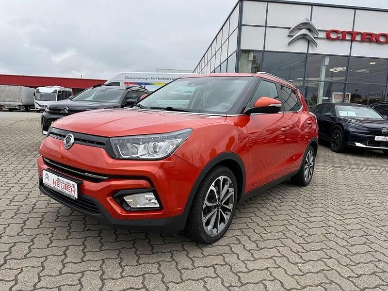 Other Gebraucht 2019 Ssangyong (KGM) Tivoli Quartz SUV | 12.900 € (Etwas zu teuer) - Bild 1/4
