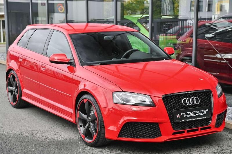 Second-hand Audi RS3 Exclusive 340 CP (250 kW) 2012 Roșu Berlinǎ