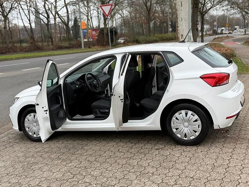 Gebraucht Seat Ibiza Reference 80 PS (58 kW) 2021 "candy" weiss Kleinwagen