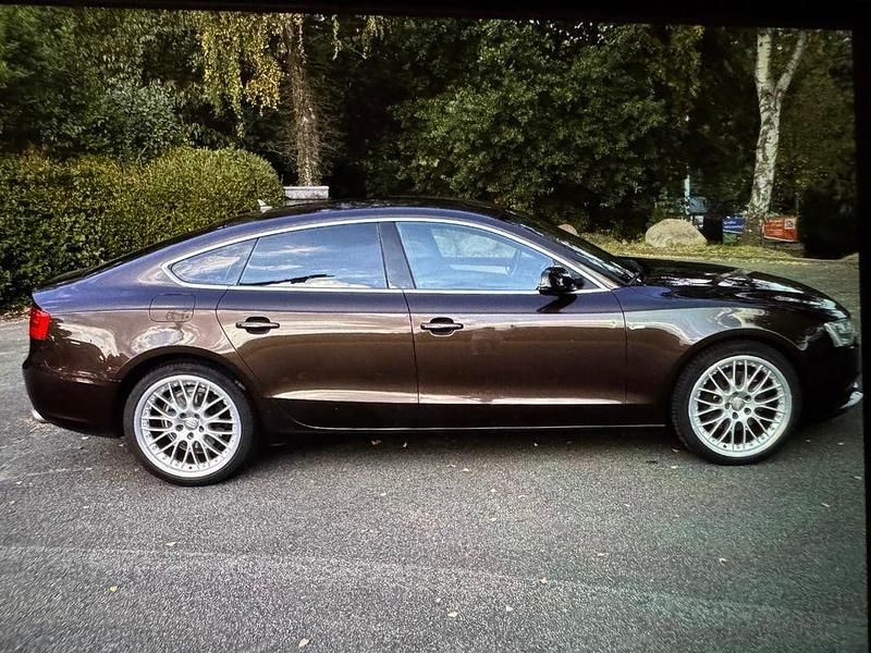 Braun Gebraucht 2012 Audi A5 Sportback Sport Limousine | 11.999 € (Fairer Preis) - Bild 1/4