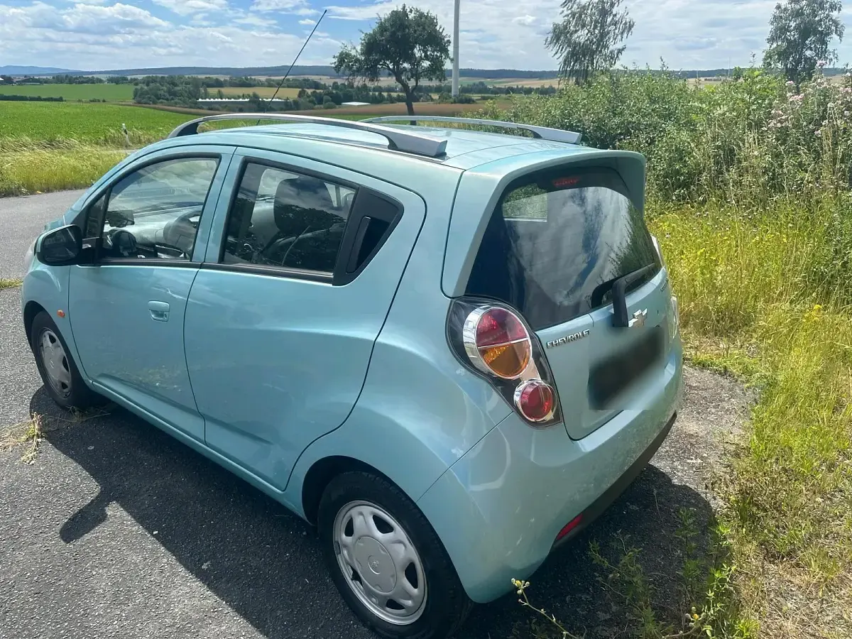 Gebraucht Chevrolet Spark 82 PS (60 kW) 2010 Grün Kleinwagen