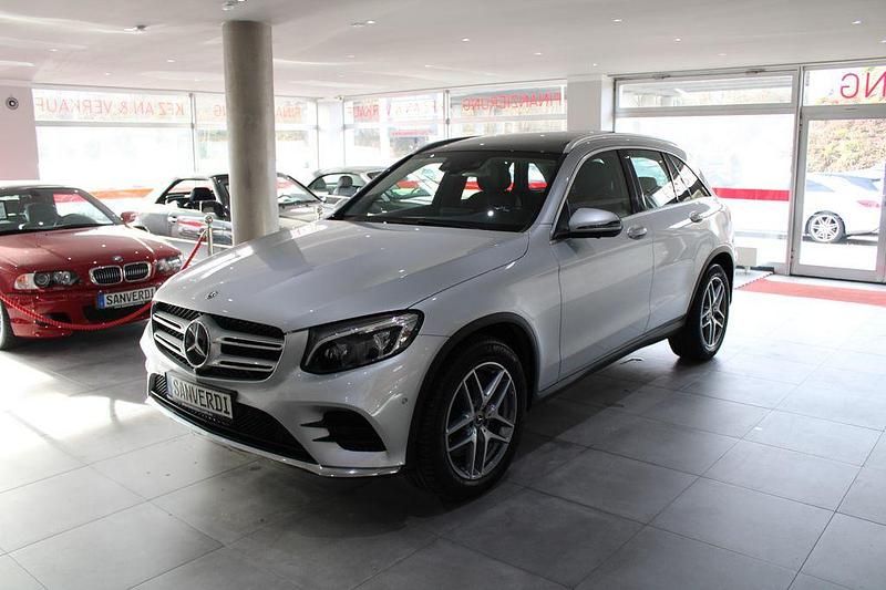 Iridiumsilber Gebraucht 2018 Mercedes GLC220 Sport SUV | 23.990 € (Fairer Preis) - Bild 1/4
