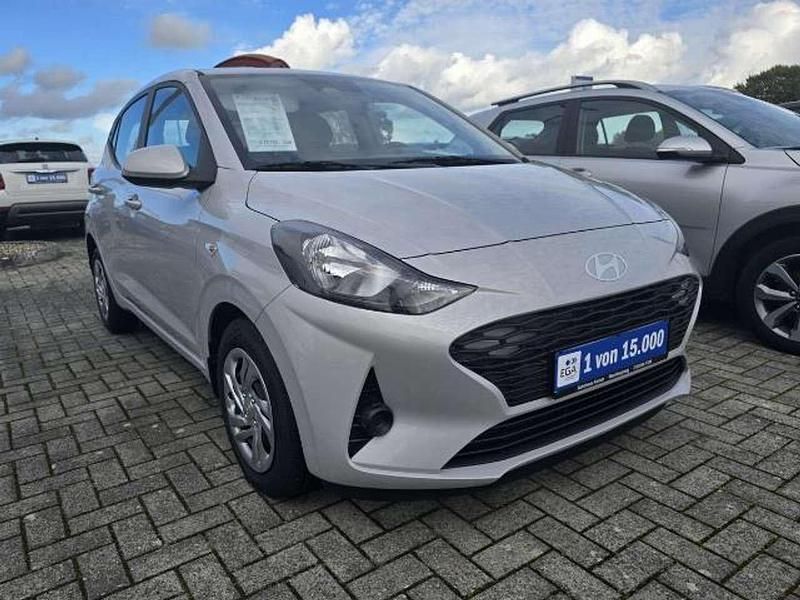 Lumen grey Neu 2025 Hyundai i10 Kleinwagen | 17.475 € (Fairer Preis) - Bild 1/4