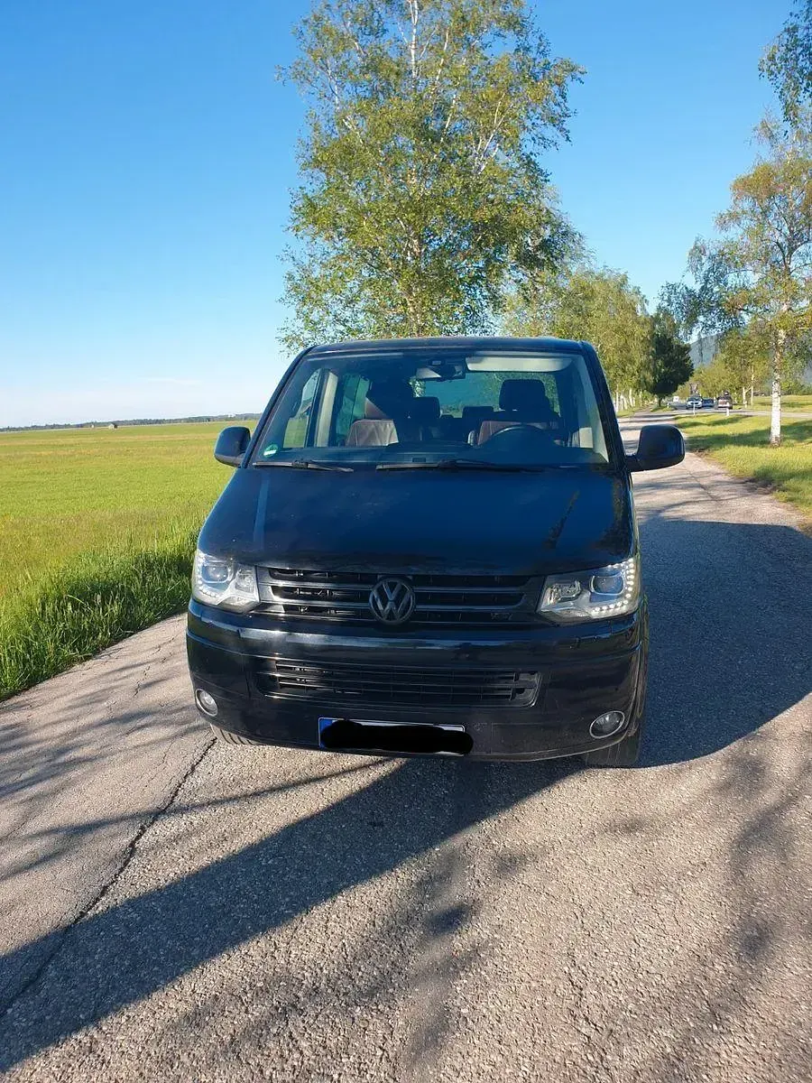 Gebraucht VW Multivan Highline 179 PS (131 kW) 2011 Schwarz Van / Kleinbus