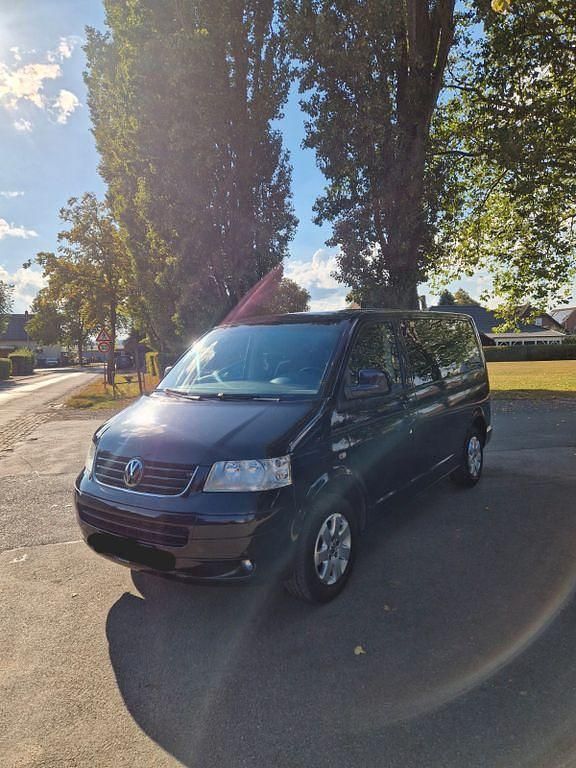 Schwarz Gebraucht 2008 VW T5 Van | 9.000 € (Guter Preis) - Bild 1/4