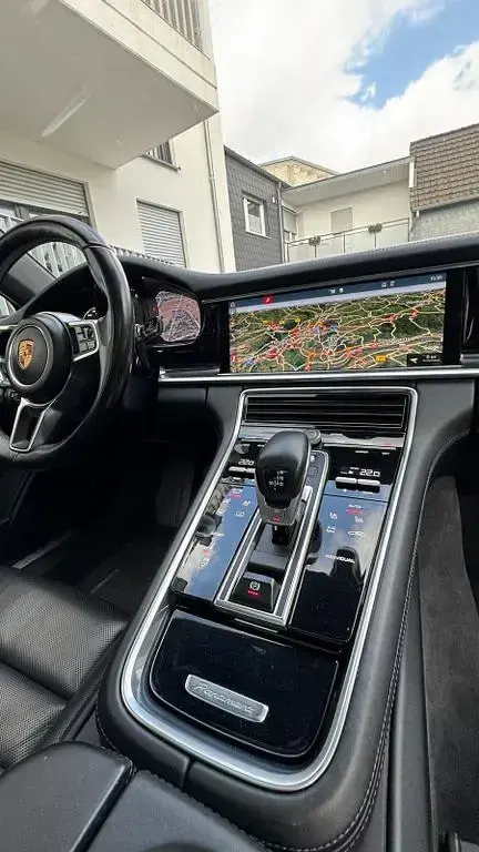 Gebraucht Porsche Panamera 4 330 PS (242 kW) 2017 Weiß Limousine