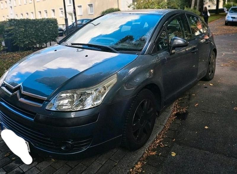Grau Gebraucht 2007 Citroën C4 Limousine | 1.300 € (Guter Preis) - Bild 1/4