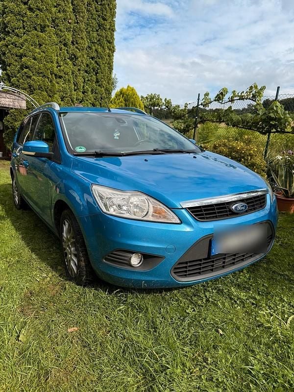 Blau Gebraucht 2009 Ford Focus Kombi | 1.850 € (Fairer Preis) - Bild 1/4