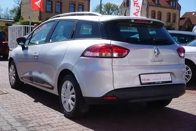 Gebraucht Renault Clio V LIMITED 90 PS (66 kW) 2020 Silber Limousine