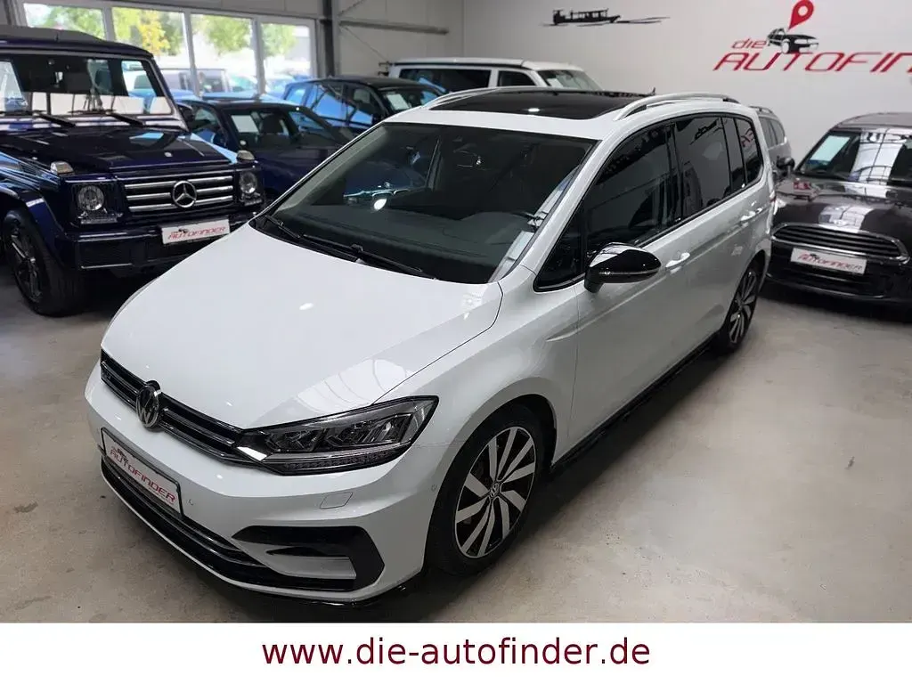 Gebraucht VW Touran R-line 150 PS (110 kW) 2019 Weiß Van / Kleinbus