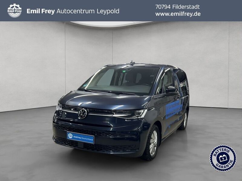 Gebraucht VW T7 Life 150 PS (110 kW) 2023 Blau Van
