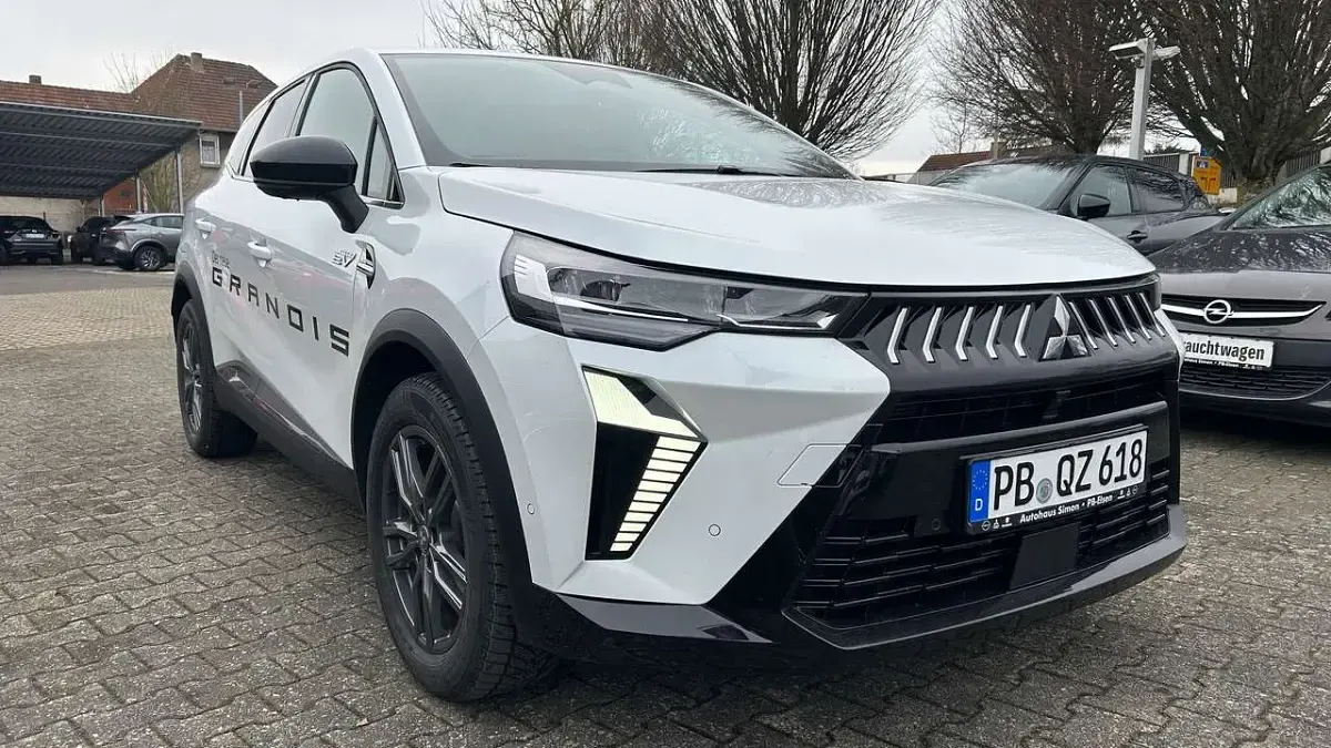 Gebraucht Mitsubishi Grandis Edition 158 PS (116 kW) 2026 Himalayaweiss (m) SUV