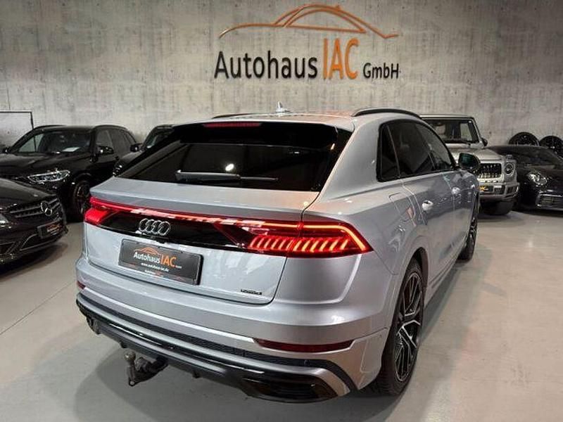 Gebraucht Audi Q8 S-Line 286 PS (210 kW) 2019 Florettsilber SUV