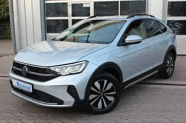 Używany VW Taigo Move 110 KM (80 kW) 2024 Srebrny SUV