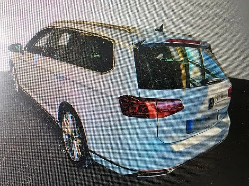 Gebraucht VW Passat 200 PS (147 kW) 2023 Weiß Kombi