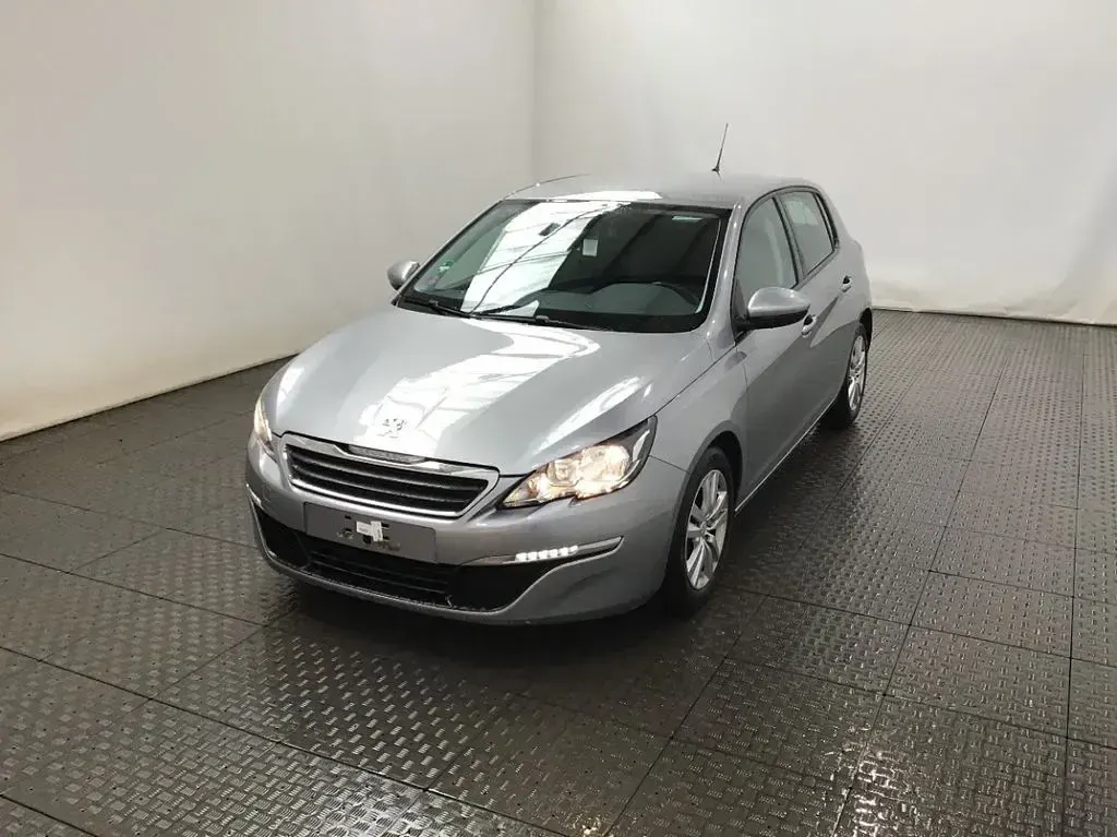 Gebraucht Peugeot 308 110 PS (80 kW) 2015 Limousine