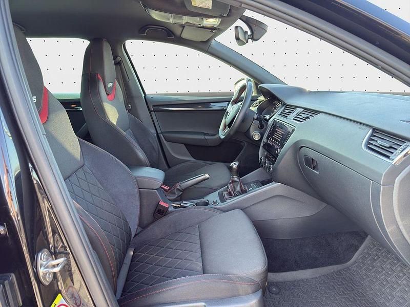 Gebraucht Skoda Octavia RS 230 PS (169 kW) 2018 Schwarz Kombi