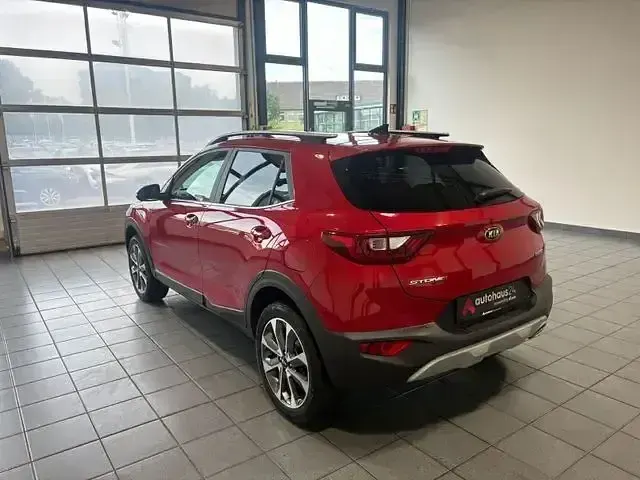 Gebraucht Kia Stonic Platinum Edition 120 PS (88 kW) 2021 Rot SUV