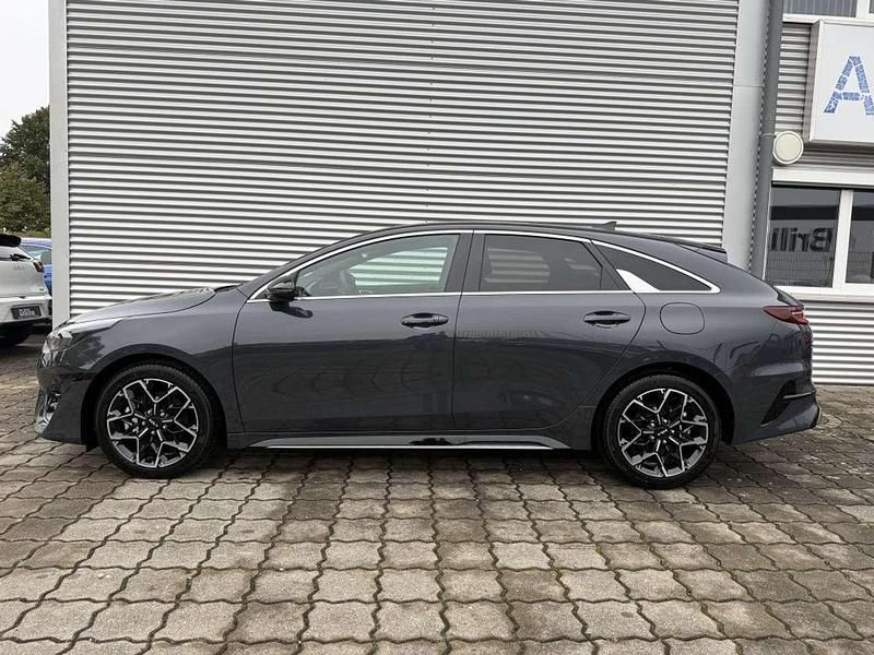 Neu Kia ProCeed GT-Line 140 PS (102 kW) 2025 Grau Kleinwagen