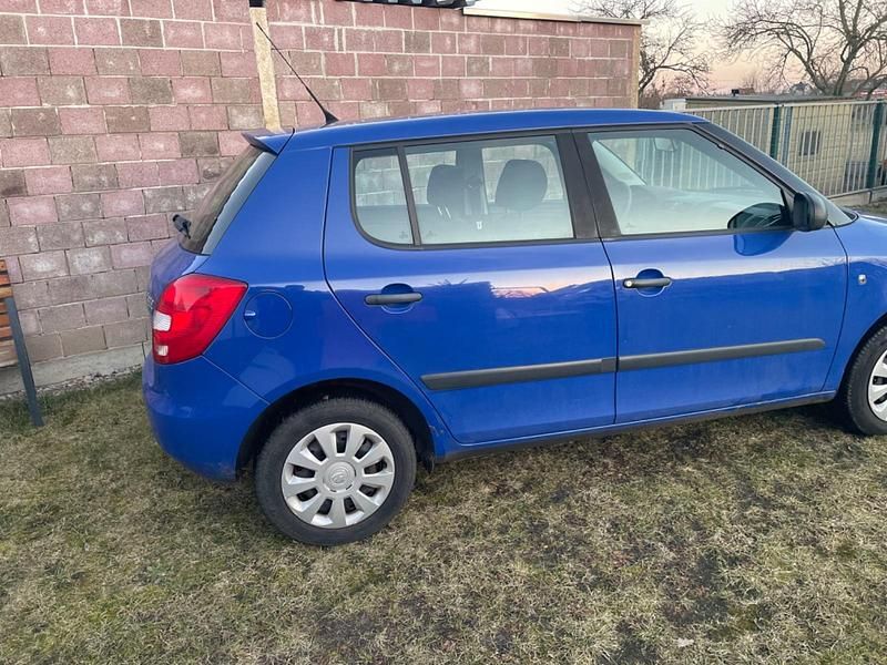 Gebraucht Skoda Fabia 86 PS (63 kW) 2009 Blau Limousine