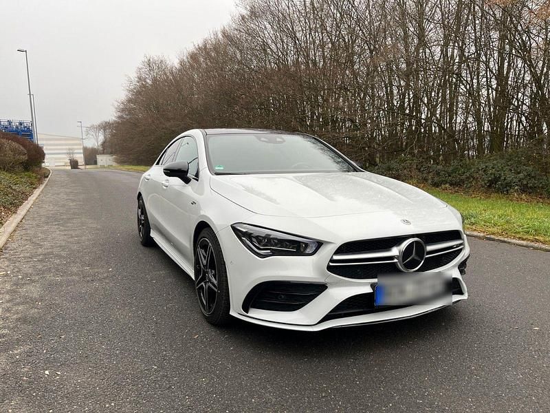 Gebraucht Mercedes CLA35 AMG AMG 306 PS (225 kW) 2023 Weiß Coupé