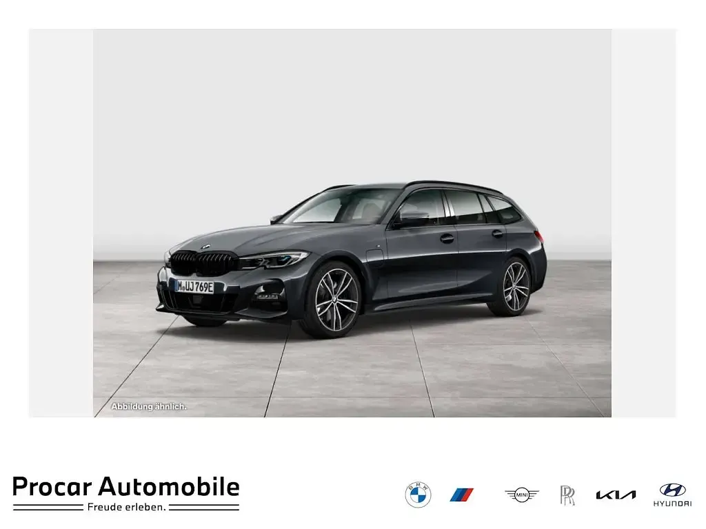 Używany BMW 330e M Sport 292 KM (214 kW) 2020 Kombi