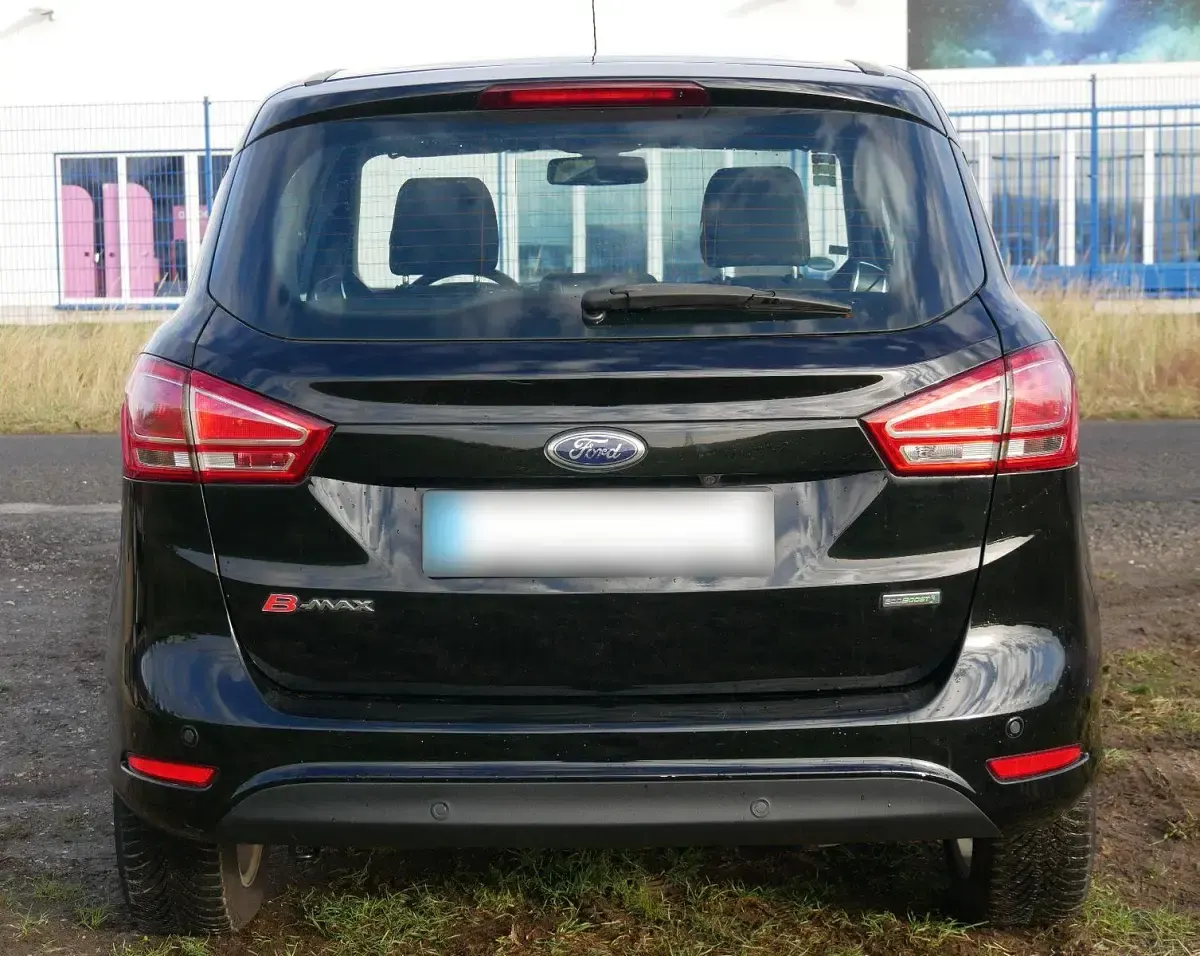 Gebraucht Ford B-MAX Titanium 125 PS (91 kW) 2016 Schwarz Van / Kleinbus