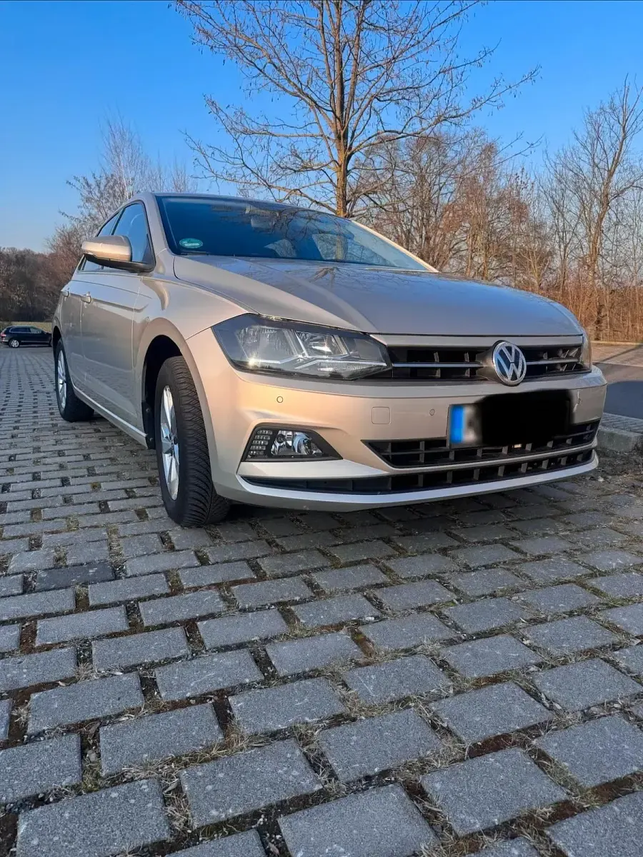 Gebraucht VW Polo 95 PS (69 kW) 2018 Andere farben Kleinwagen