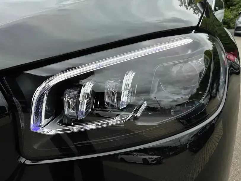 Gebraucht Mercedes GLS450 367 PS (269 kW) 2025 Schwarz SUV