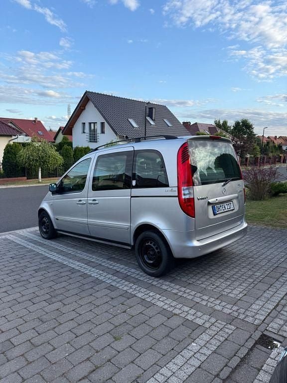 Silber Gebraucht 2005 Mercedes Vaneo Van / Kleinbus | 3.600 € (Fairer Preis) - Bild 1/4