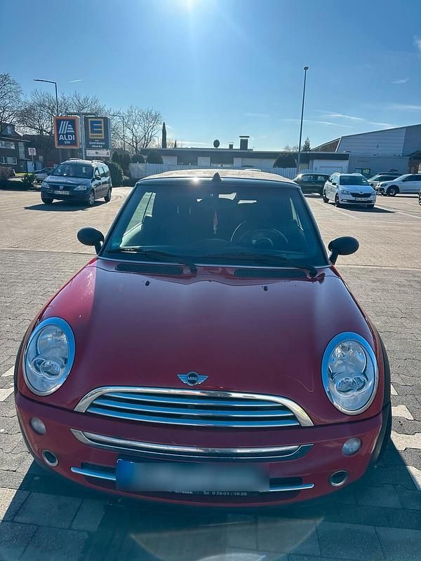 Gebraucht Mini Cooper Cabriolet 95 PS (69 kW) 2005 Rot Cabrio
