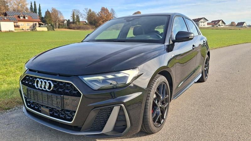 Schwarz Gebraucht 2020 Audi A1 Sportback S-Line Kleinwagen | 21.750 € (Guter Preis) - Bild 1/4