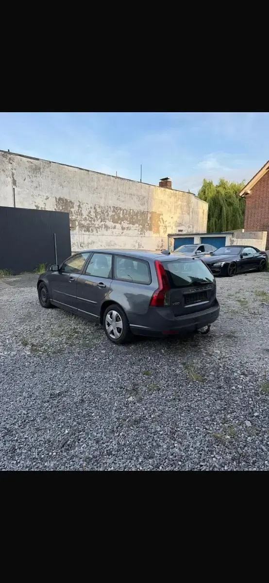 Gebraucht Volvo V50 136 PS (100 kW) 2008 Grau Kombi