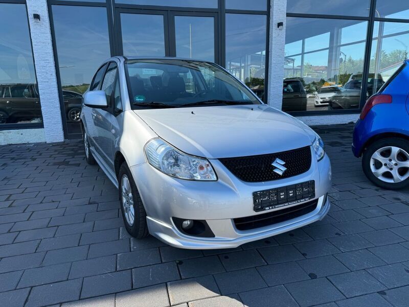 Gebraucht Suzuki SX4 Comfort 120 PS (88 kW) 2010 Silber Limousine