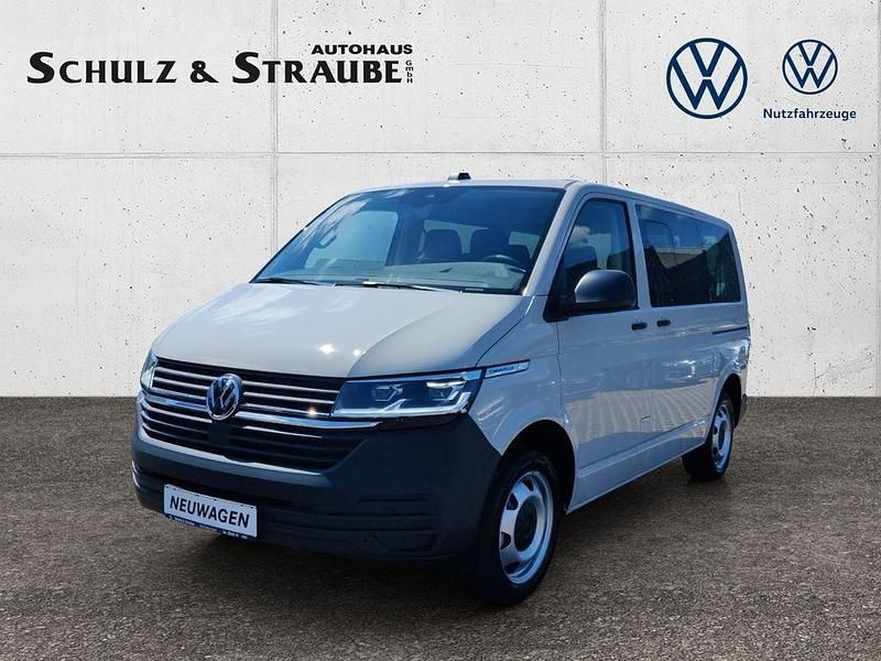 Gebraucht VW Caravelle Trendline 150 PS (110 kW) 2024 Grau Van