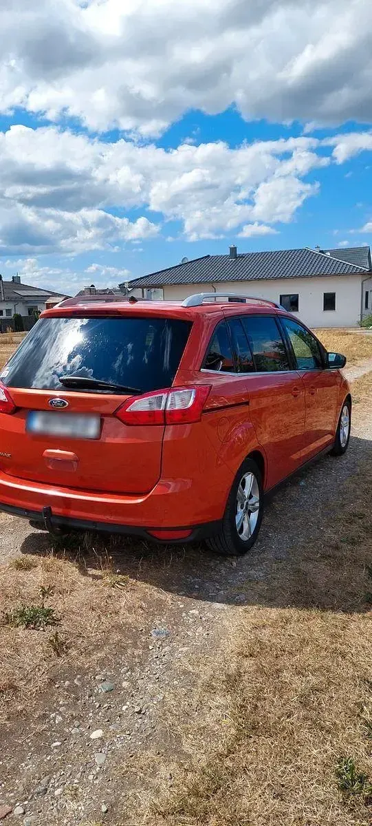 Gebraucht Ford Grand C-Max 140 PS (102 kW) 2012 Orange Van / Kleinbus